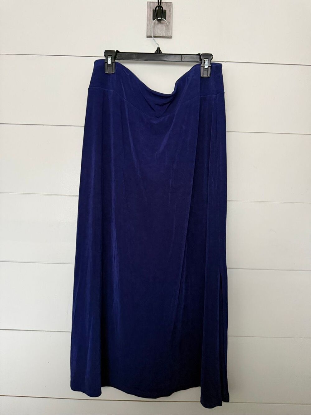 Chico’s Women’s 3 Purple Blue Slinky Stretchy Midi Skirt Travelers